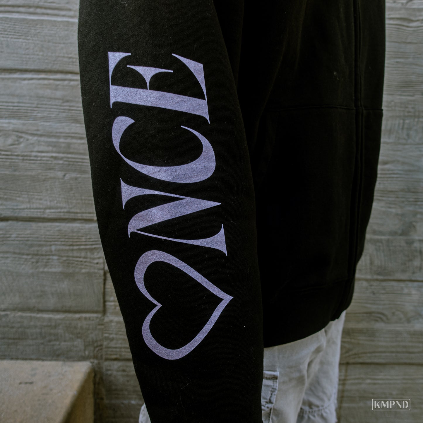 "ONE SPARK" Zip-Up Oversize Hoodie