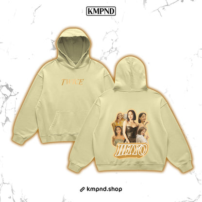 "JIHYO" Retro Hoodie